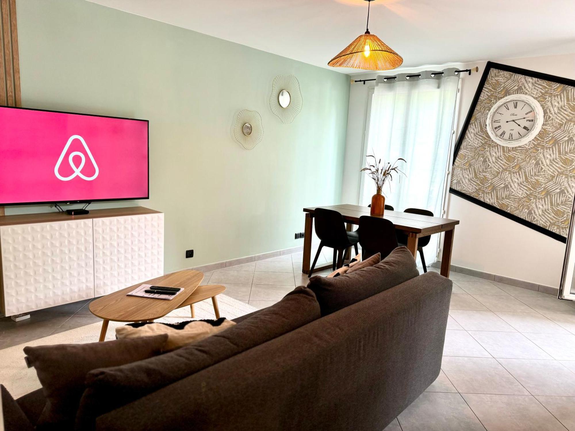 Appart' Calme - 48M² - Proche Versailles - Paris Elancourt Luaran gambar