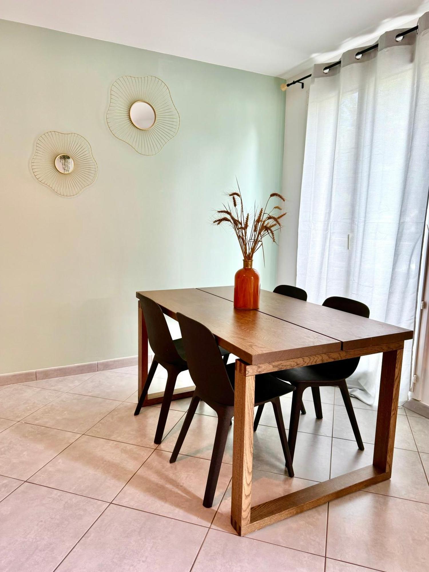 Appart' Calme - 48M² - Proche Versailles - Paris Elancourt Luaran gambar